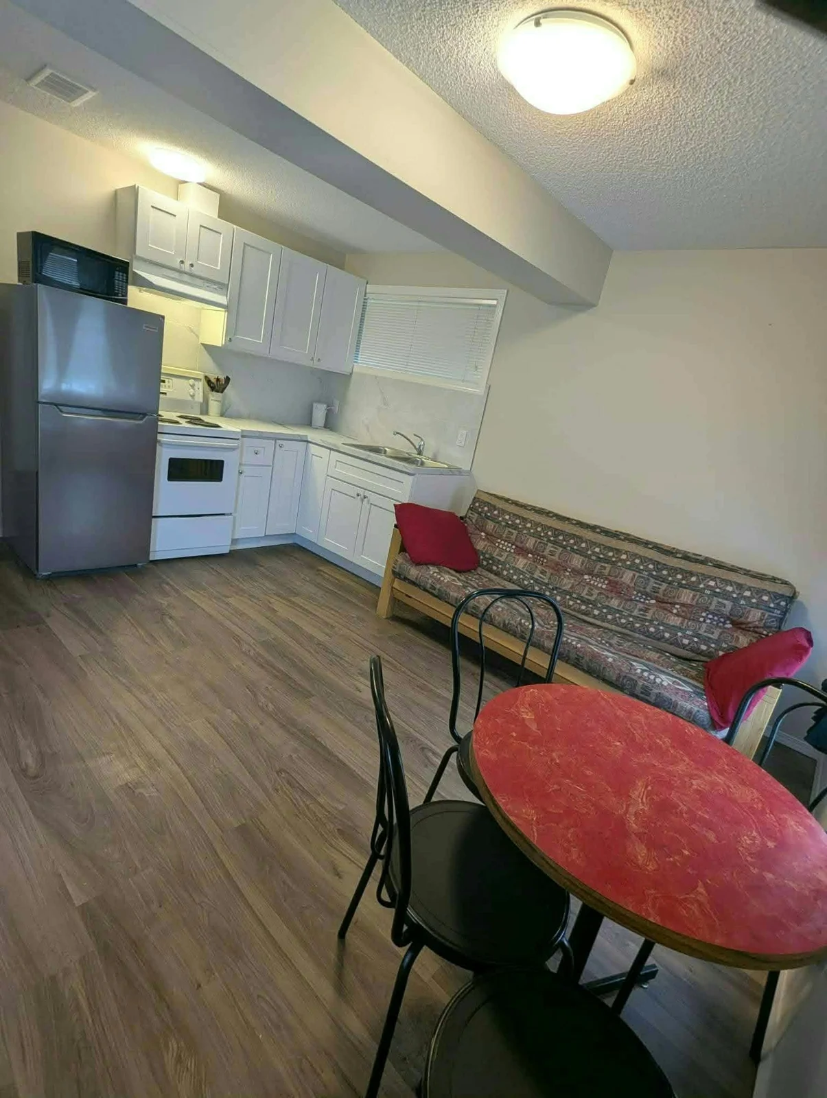 Brand new walkout basement suite in Panorama Hills NW